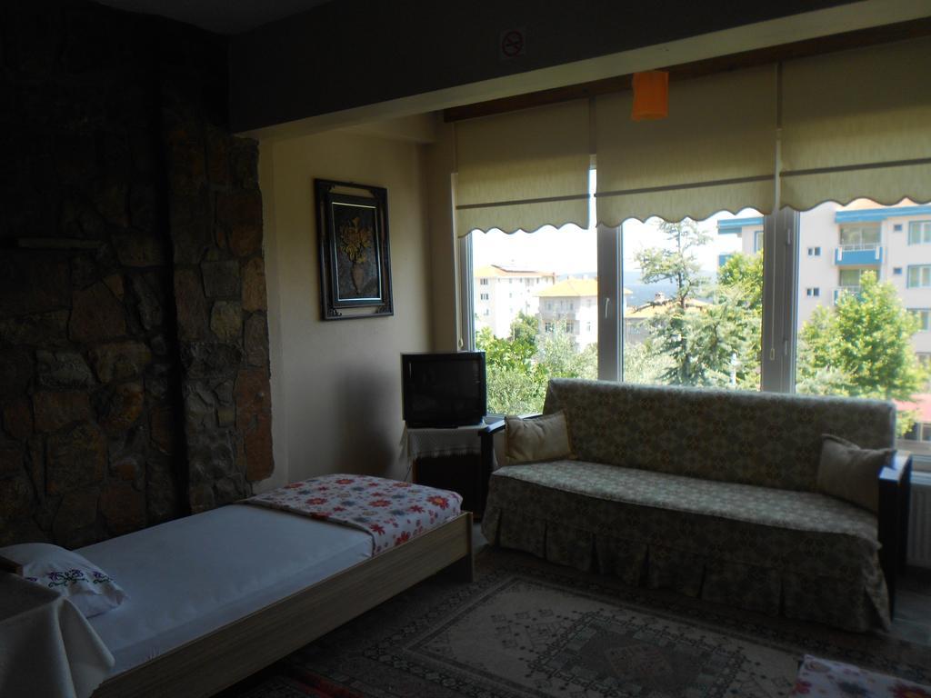 Irmak Family Pension & Apartments 埃杰阿巴德 客房 照片